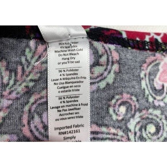 LuLaRoe Perfect T Black Red Floral Scroll‎ Pattern XXS NEW - Picture 4 of 5